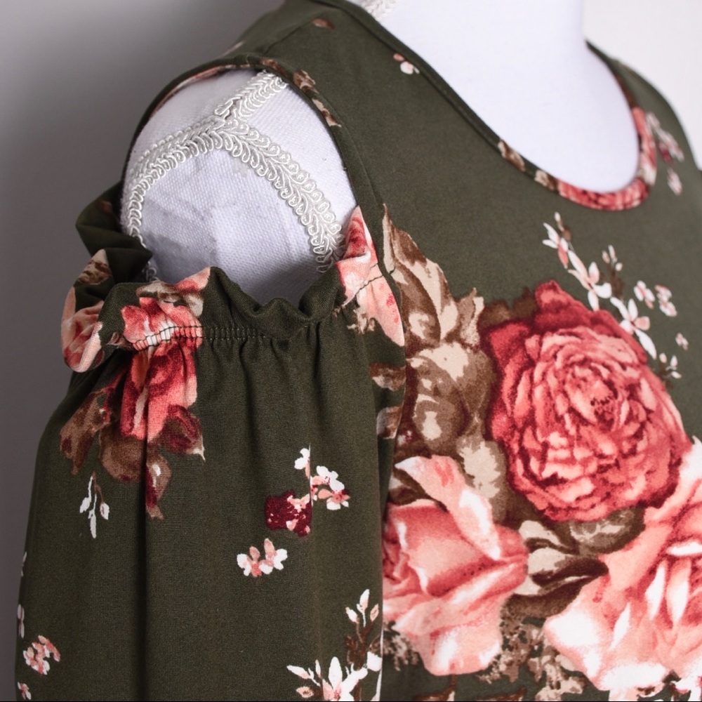 Sweet Pea Floral Cold Shoulder Long Sleeve Dress - Picture 6 of 8